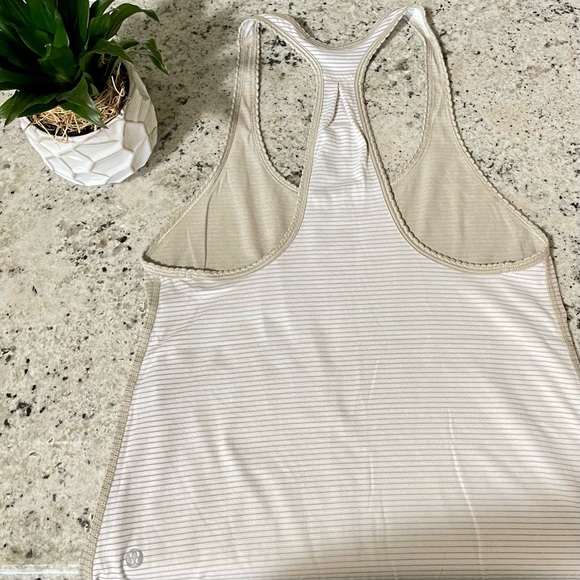 Lululemon 105 Singlet *original version (set of 2) - Picture 11 of 12